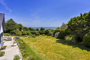 Photo 30- click for photo gallery